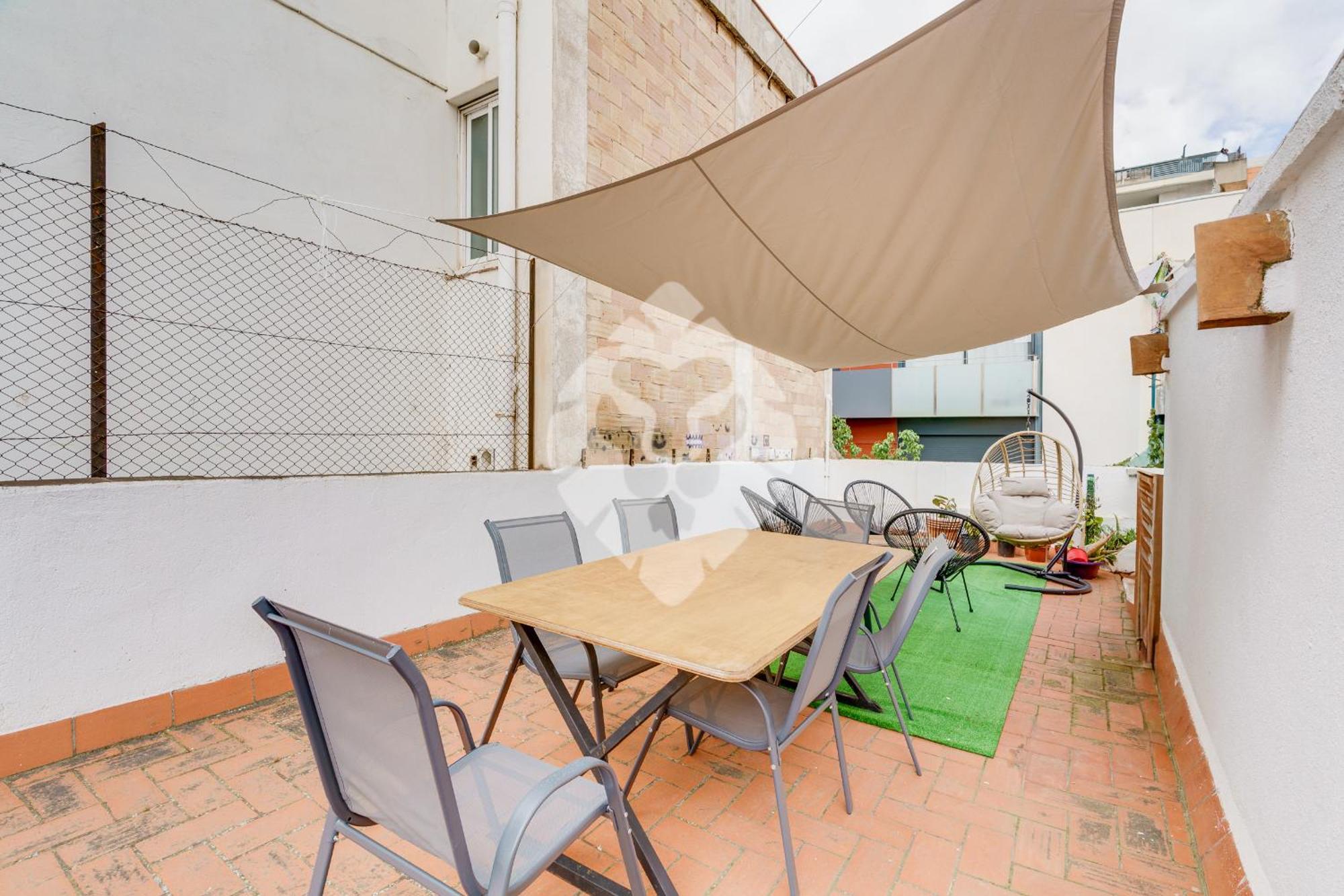 Apartament Piso Ideal Con 3 3 Banos Y Terraza *