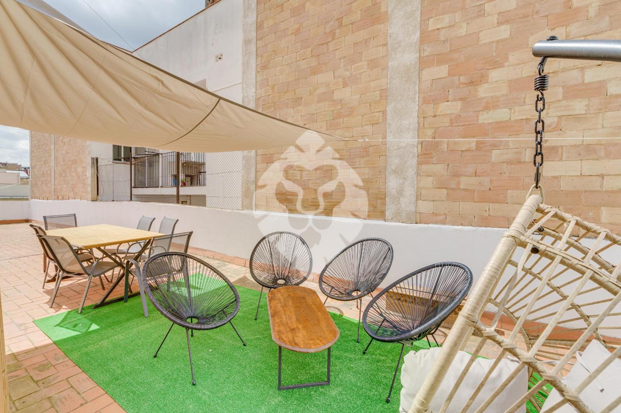 Piso Ideal Con 3 3 Banos Y Terraza Barcelona